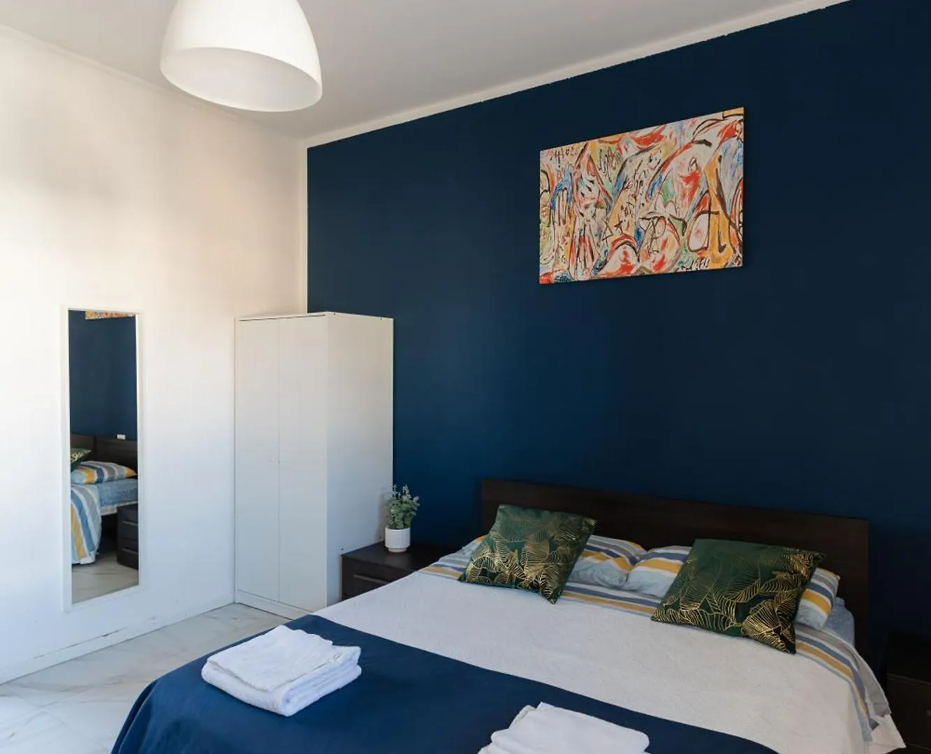 Duomo Elegant Rooms In Santa Marta Milan 0*,  Italy